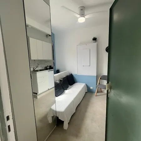 Bright Equipped 10 Min From Paris شقة *