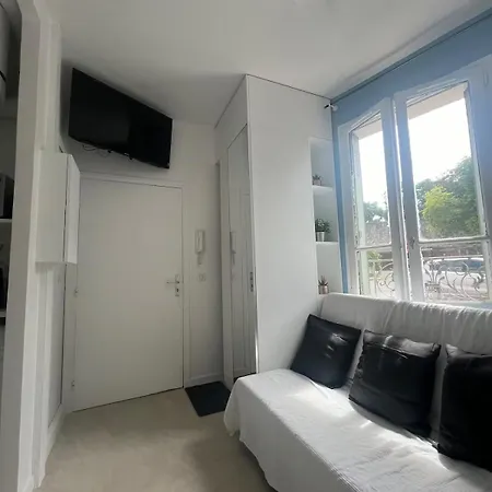 Bright Equipped 10 Min From Paris